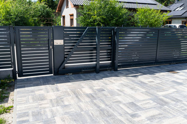 Best Commercial Driveway Pavers  in Mustang Ridge, TX